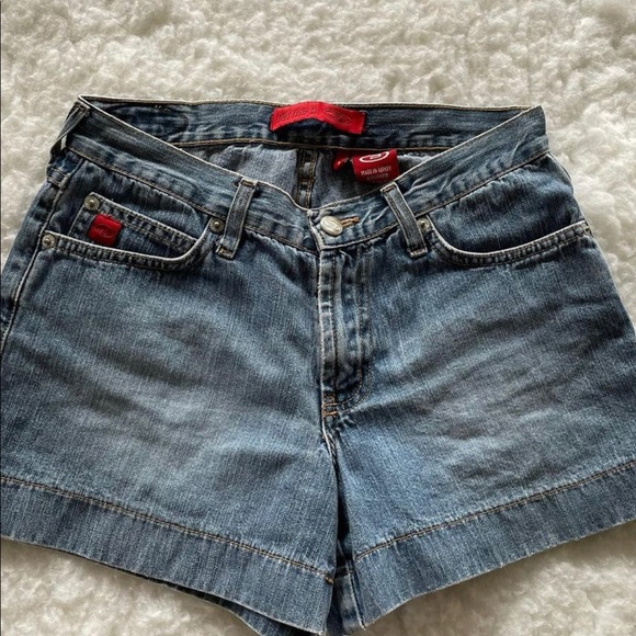Vintage jean shorts - Picture 3 of 3